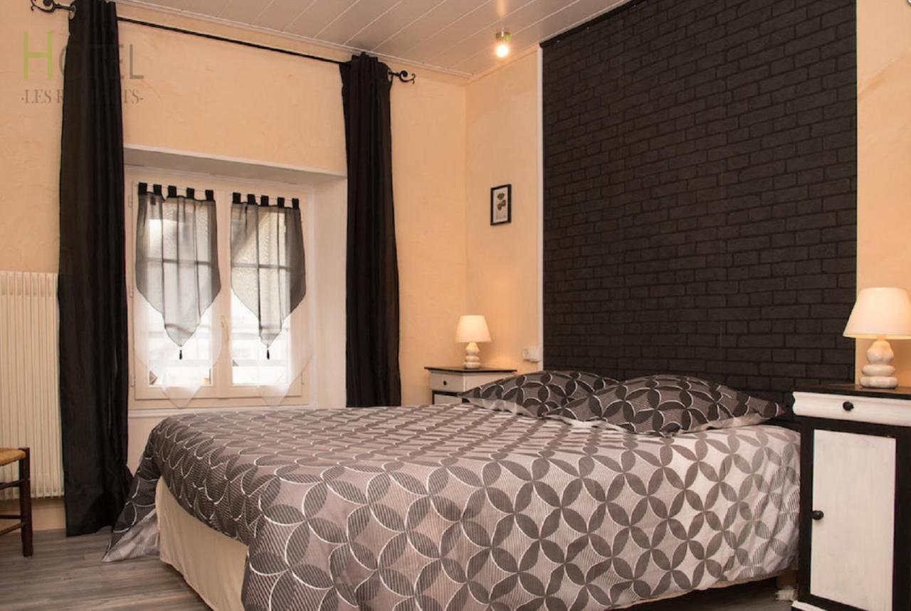 Hotel Les Remparts Nozeroy Ngoại thất bức ảnh